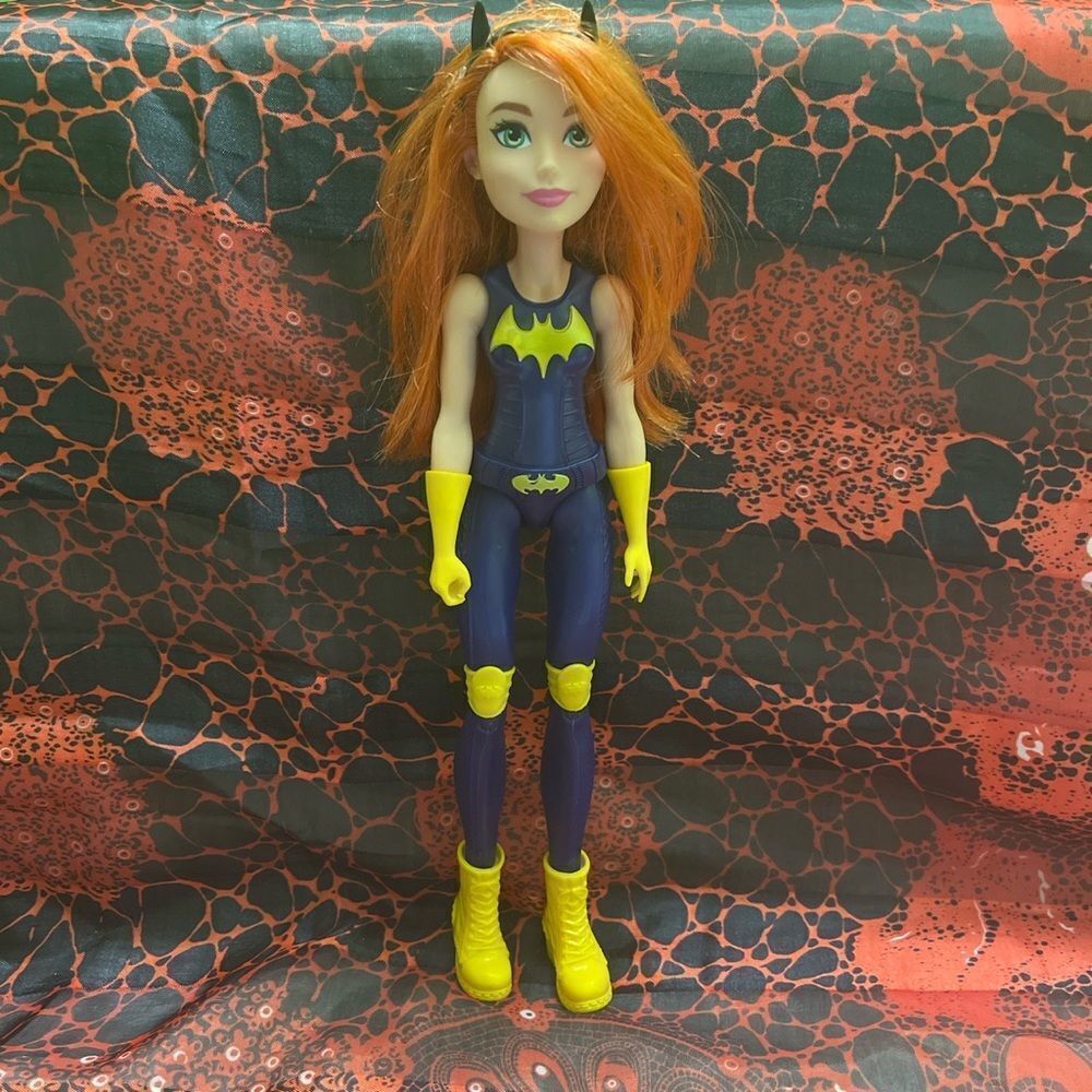 DC Comics Batgirl doll